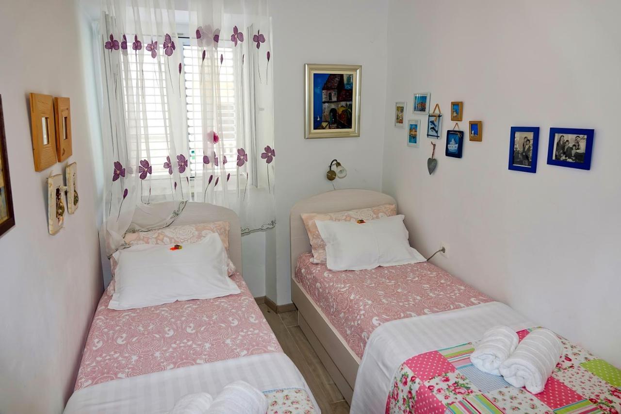 Two-Bedroom Apartment In The Centre Μακάρσκα Εξωτερικό φωτογραφία